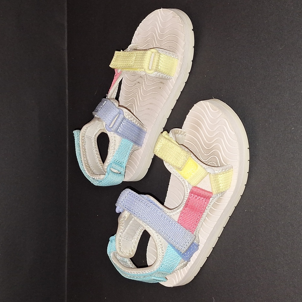 Velcro Sandles - Picture 2 of 3